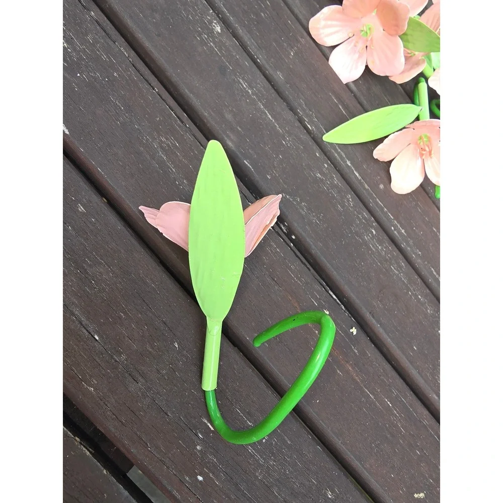 Set of 11 Pink Metal Flowers‎ Garden Art Yard Decor Stems Wire Hanger